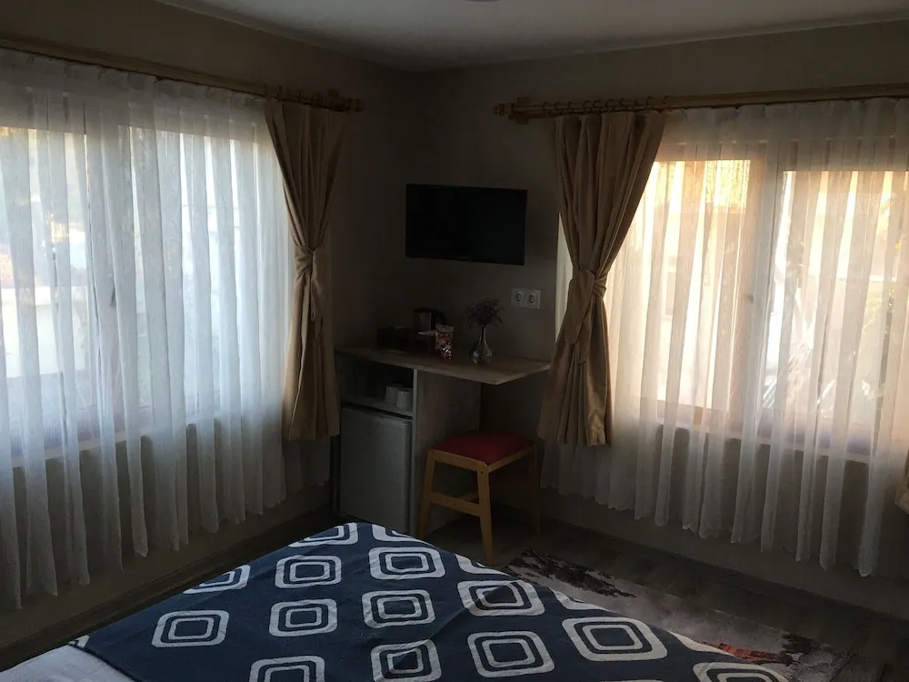 Standard Tek Büyük Yataklı Oda, Şehir Manzaralı