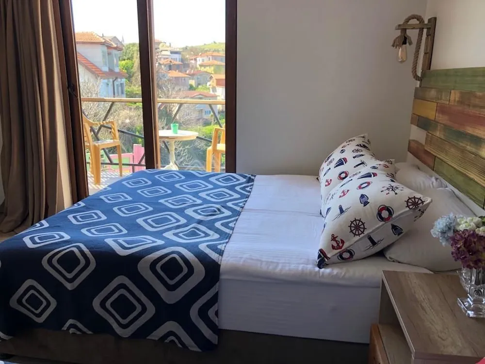 Deluxe Üç Kişilik Oda, 1 Yatak Odası, Deniz Manzaralı