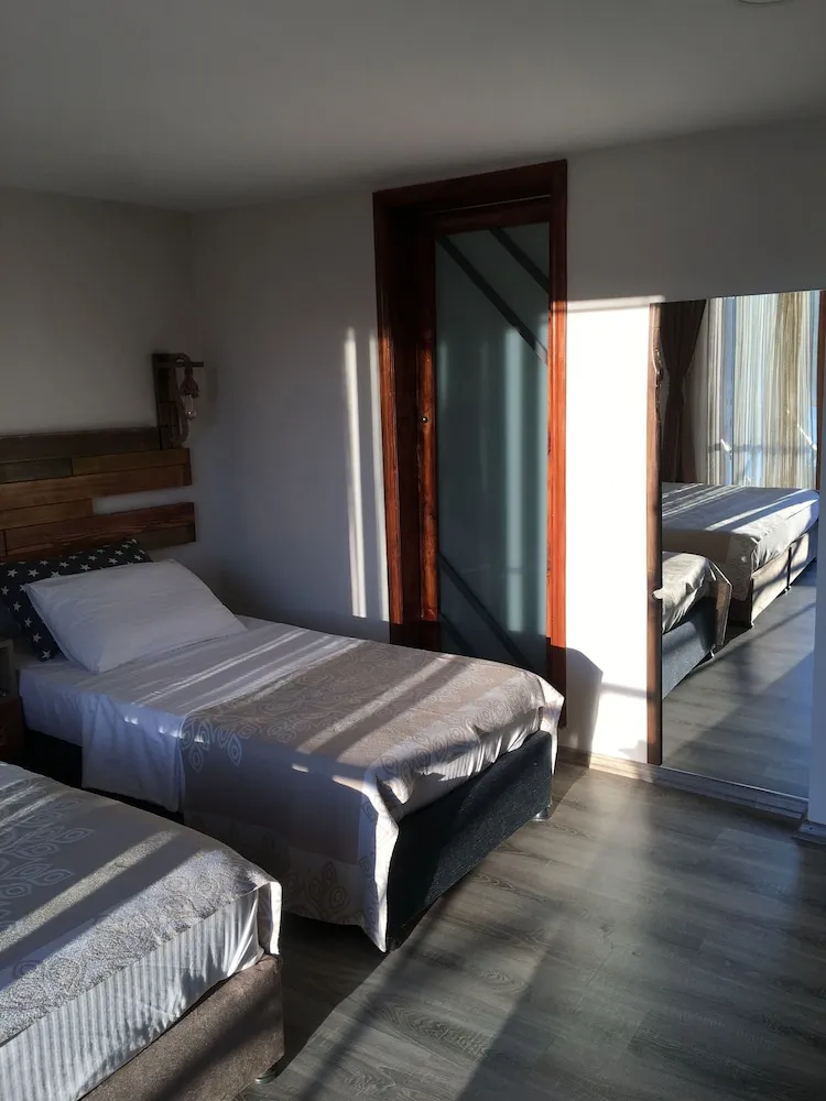 Deluxe Üç Kişilik Oda, 1 Yatak Odası, Deniz Manzaralı