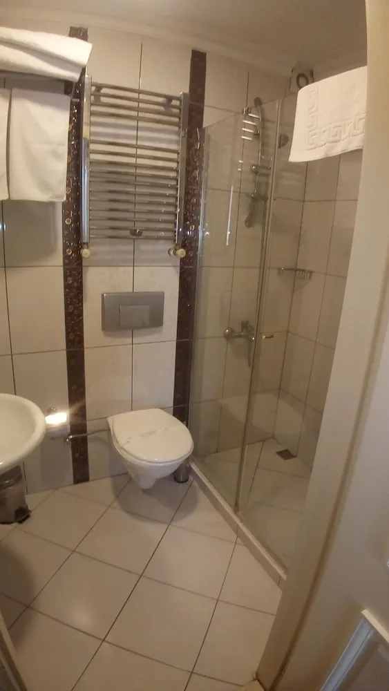 Standard Üç Kişilik Oda