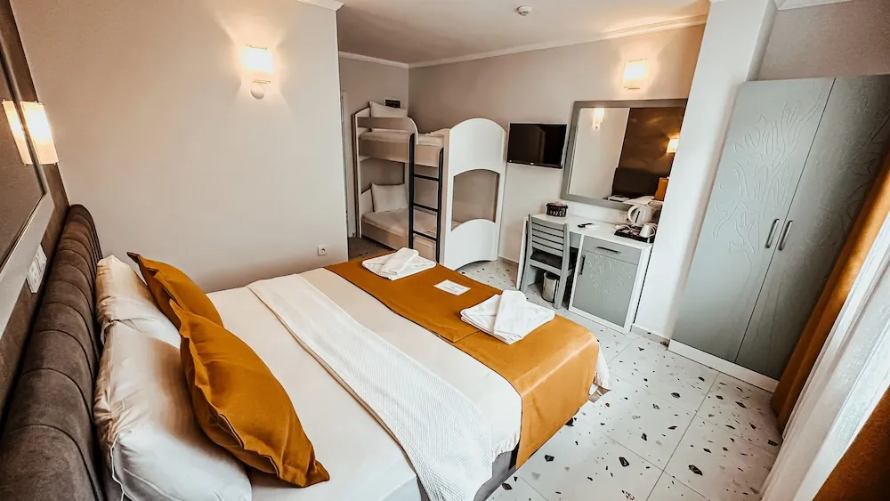 Comfort Family Room, 1 Bedroom