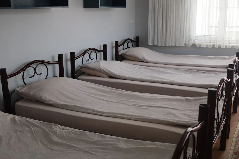 Family Oda, Şehir Manzaralı