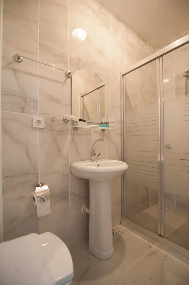 İki Ayrı Yataklı Oda