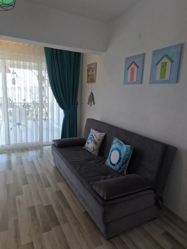 Grand Süit, 1 En Büyük (King) Boy Yatak ve Çekyat, Deniz Manzaralı (Okyanus)