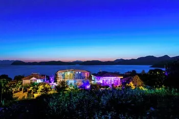 Derin Mavi Suit Butik Otel - Yetişkinlere Özel