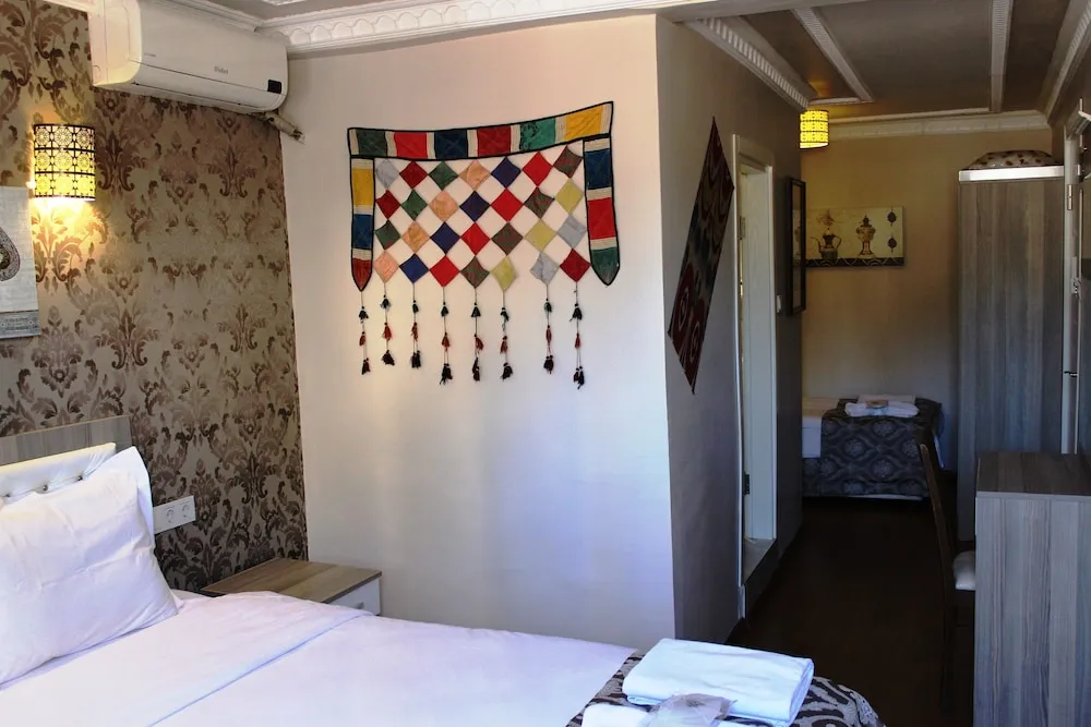 Superior Triple Room with Blue Mosque View