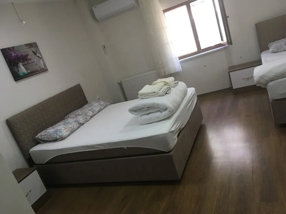 Standard Üç Kişilik Oda