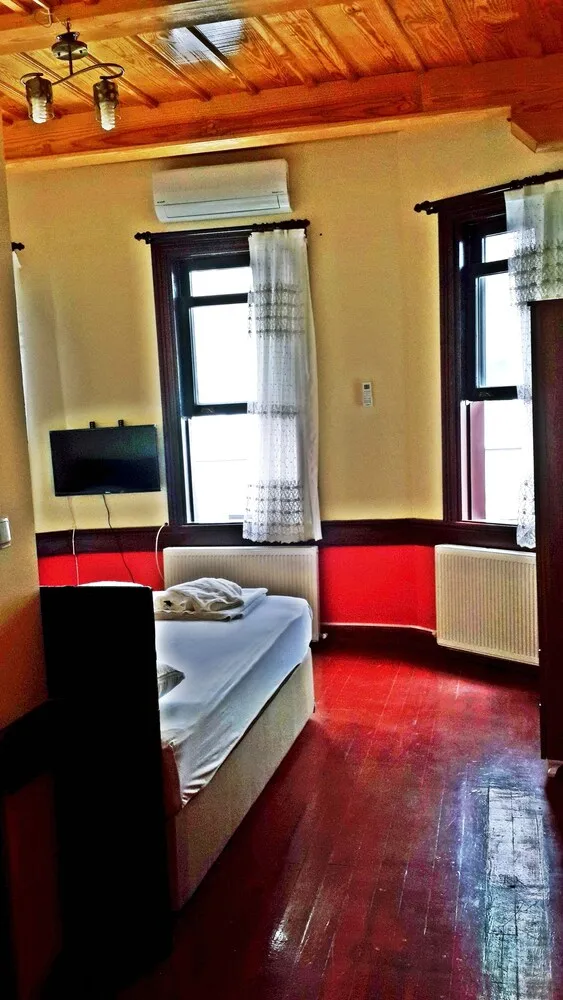 Standard Üç Kişilik Oda
