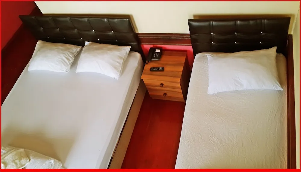 Standard Üç Kişilik Oda