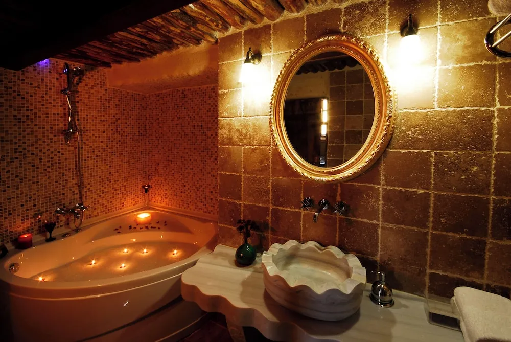 Deluxe Double Arch Room