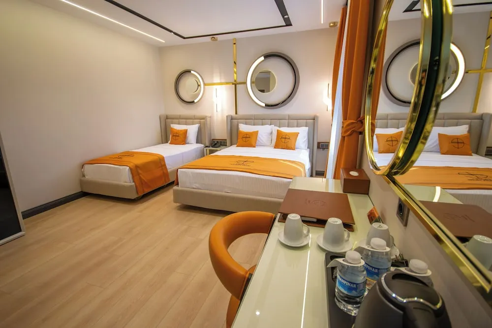Deluxe Üç Kişilik Oda