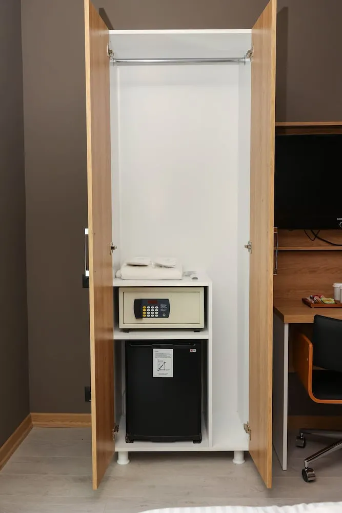 Deluxe Tek Büyük Yataklı Oda, Balkon