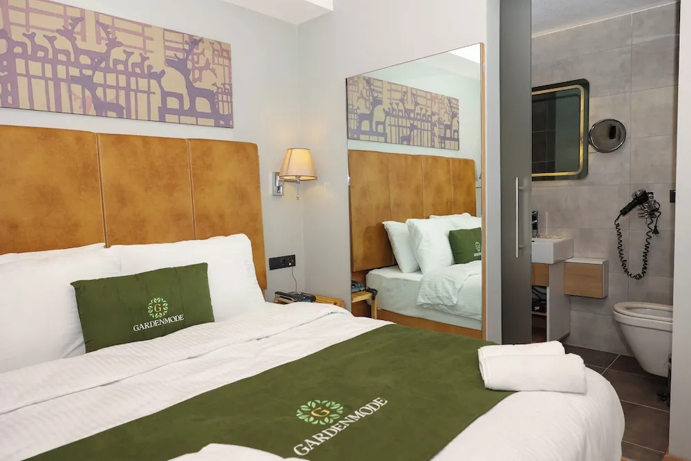 Deluxe Tek Büyük Yataklı Oda, Balkon