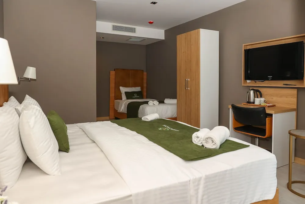 Deluxe Tek Büyük Yataklı Oda, Balkon