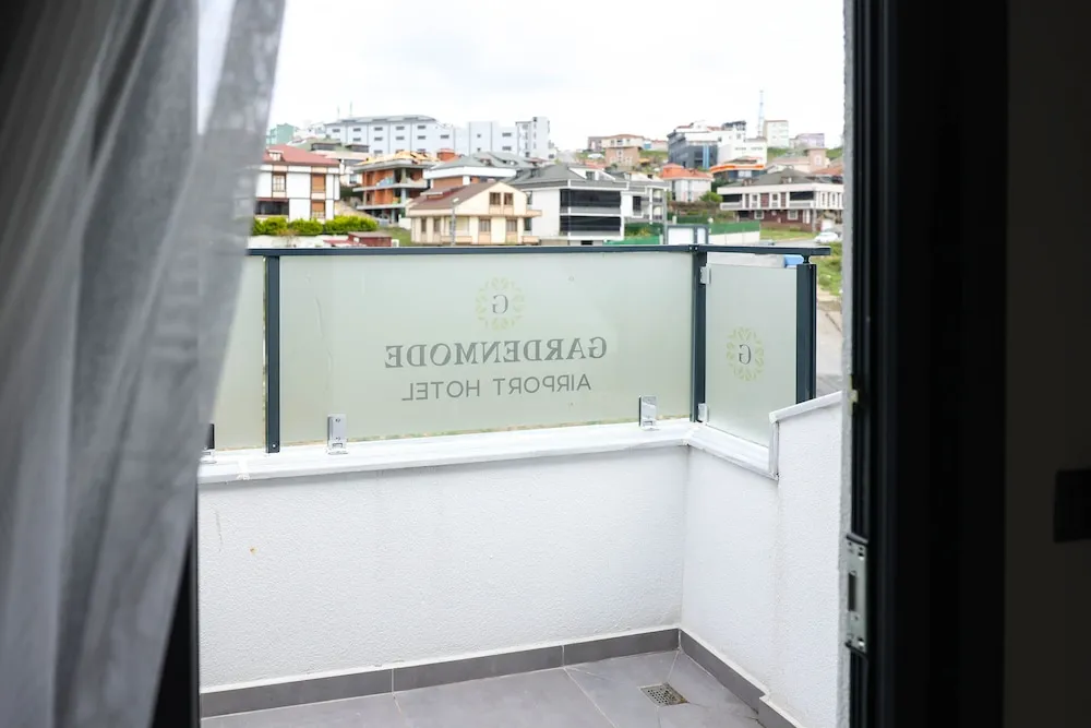 Superior Tek Büyük Yataklı Oda, Balkon