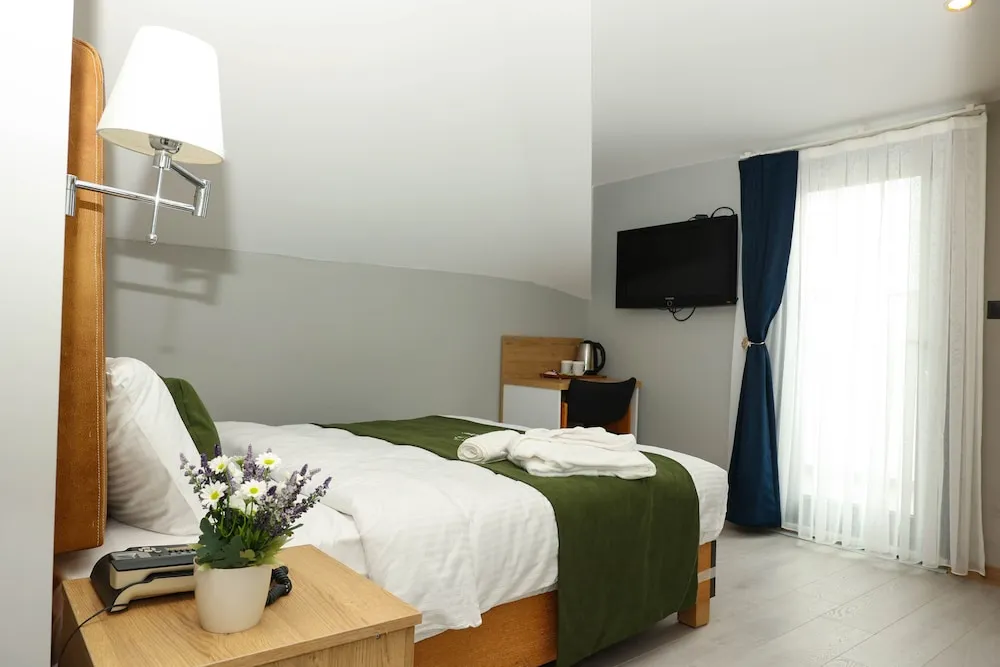 Superior Tek Büyük Yataklı Oda, Balkon