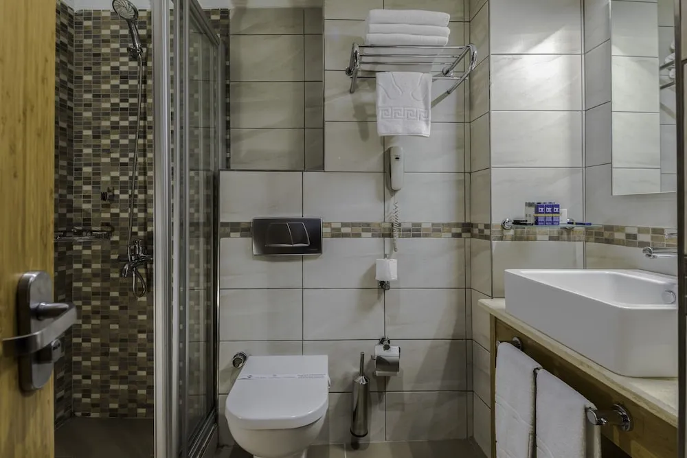 Tek Büyük Yataklı Oda