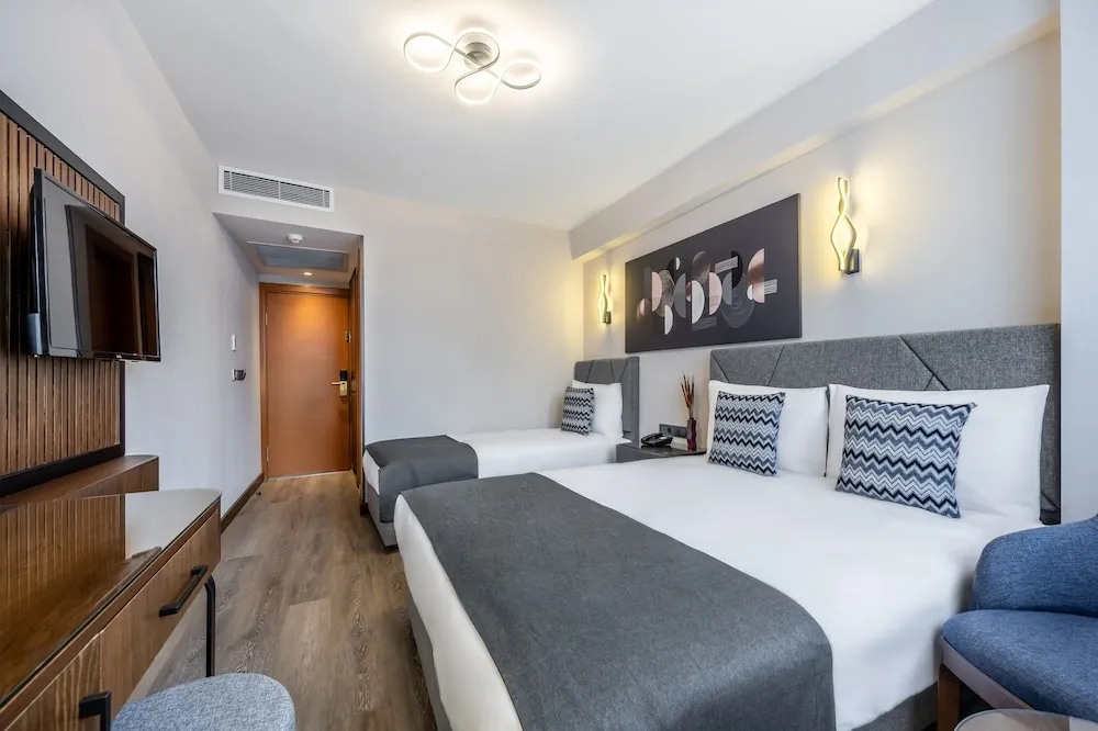 Superior Üç Kişilik Oda