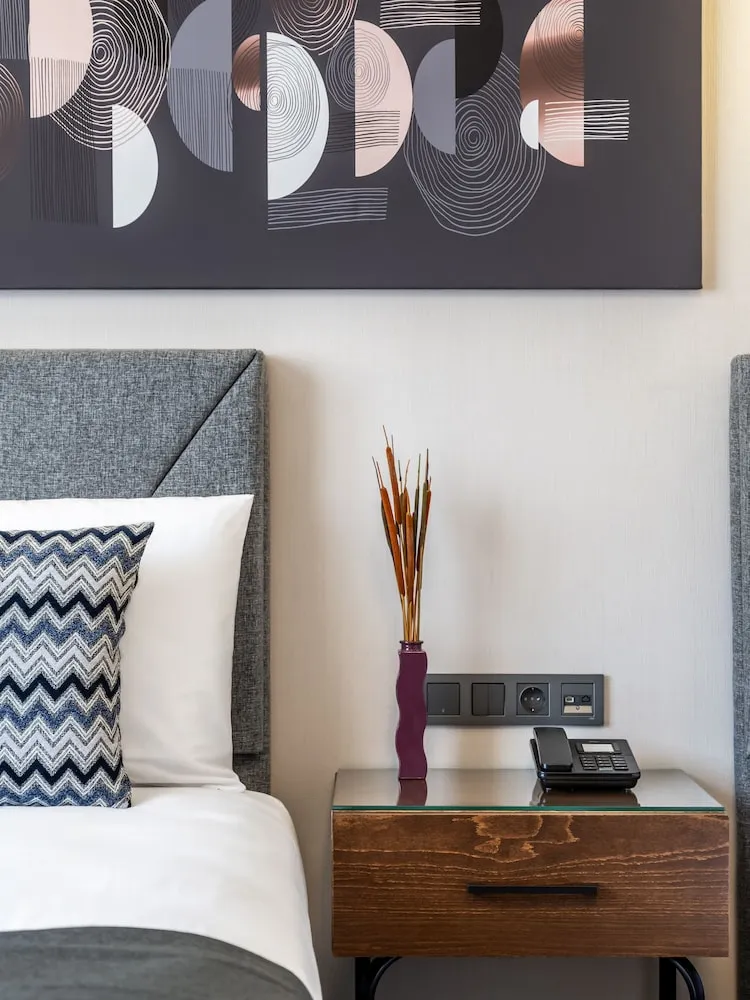 Deluxe Dört Kişilik Oda