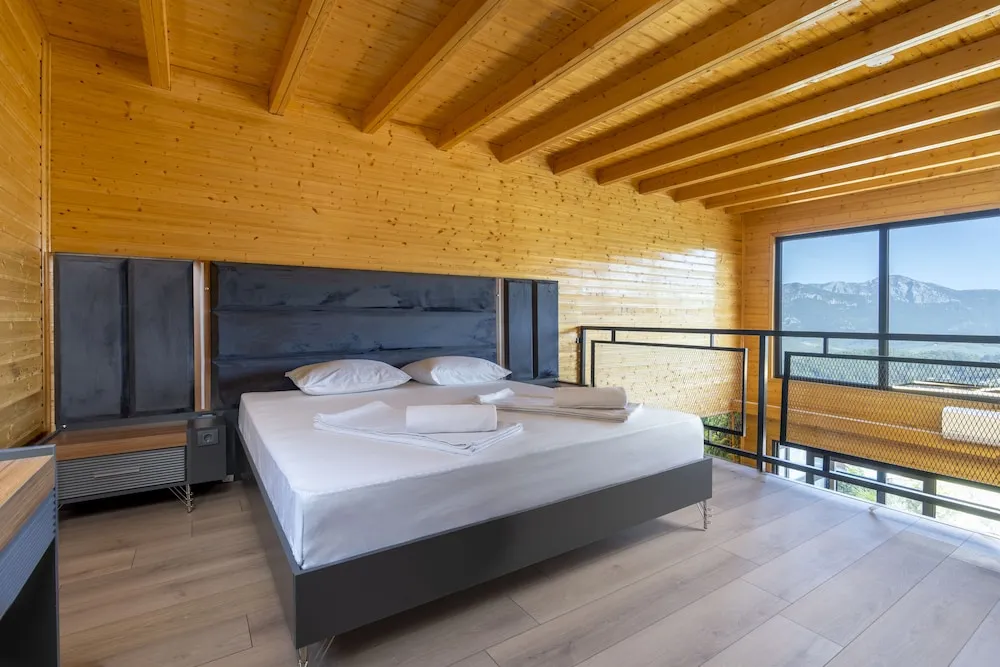 Deluxe Bungalov, 1 En Büyük (King) Boy Yatak, Sıcak Su Küveti, Dağ Manzaralı