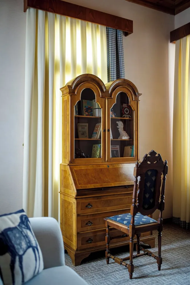 Avci Suite
