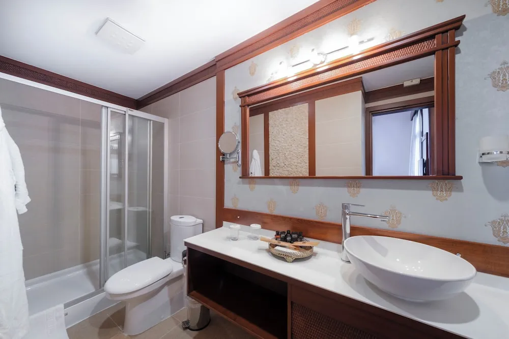 Deluxe Oda, 1 Çift Kişilik Yatak, Balkon