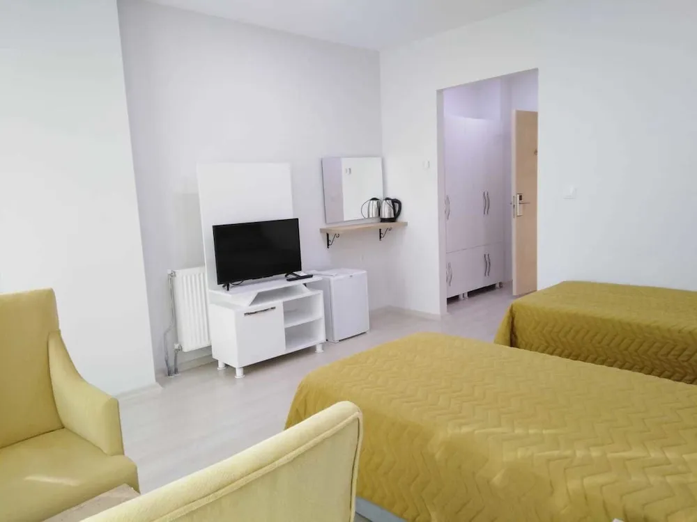 Tek Büyük Yataklı Oda (20 m2)
