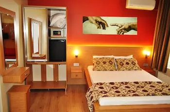 Antique Hostel & Guesthouse