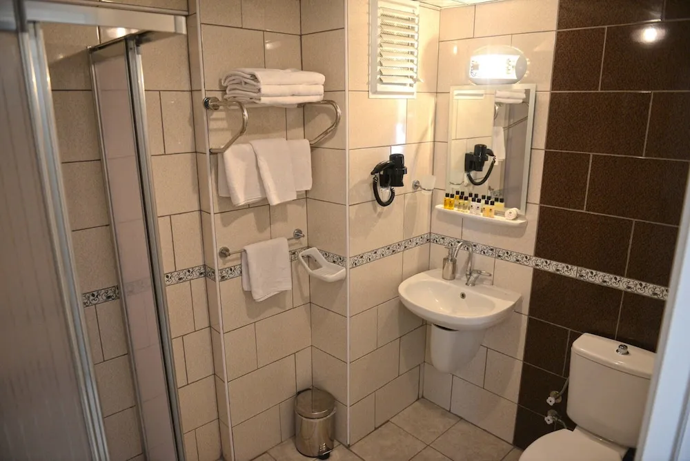 Deluxe Tek Büyük Yataklı Oda, 1 Yatak Odası, Sigara İçilmez, Deniz Manzaralı