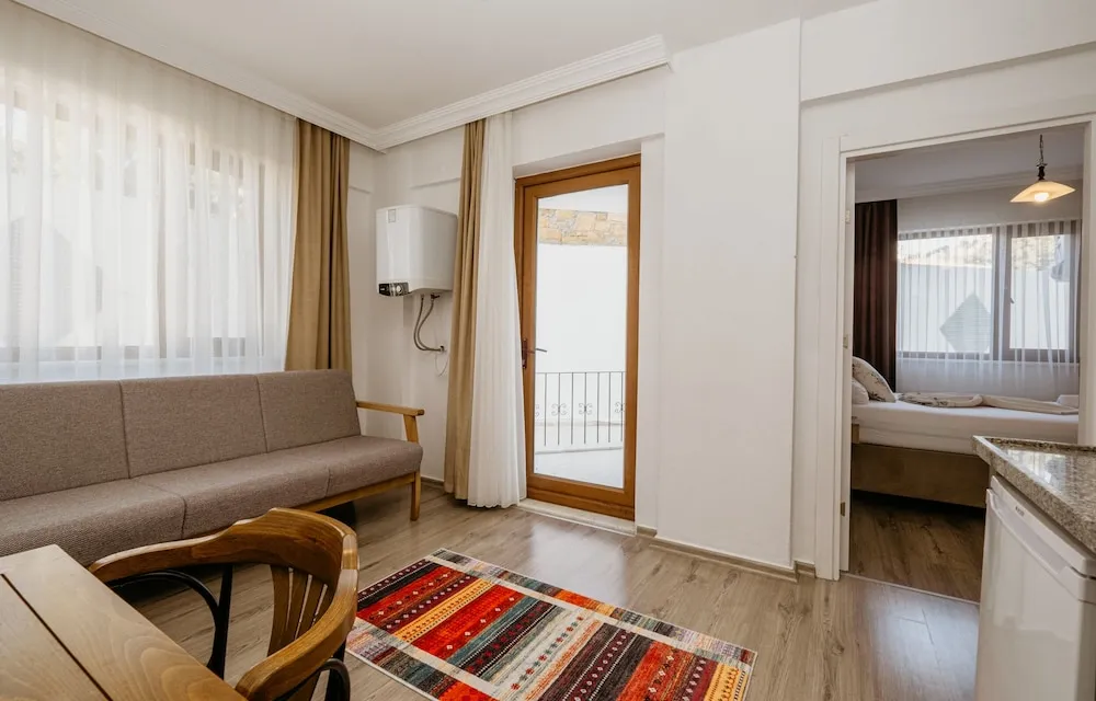 Economy Süit, Balkon/Veranda, Zemin Kat