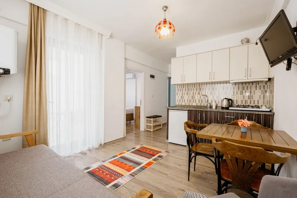 Economy Süit, Balkon/Veranda, Zemin Kat