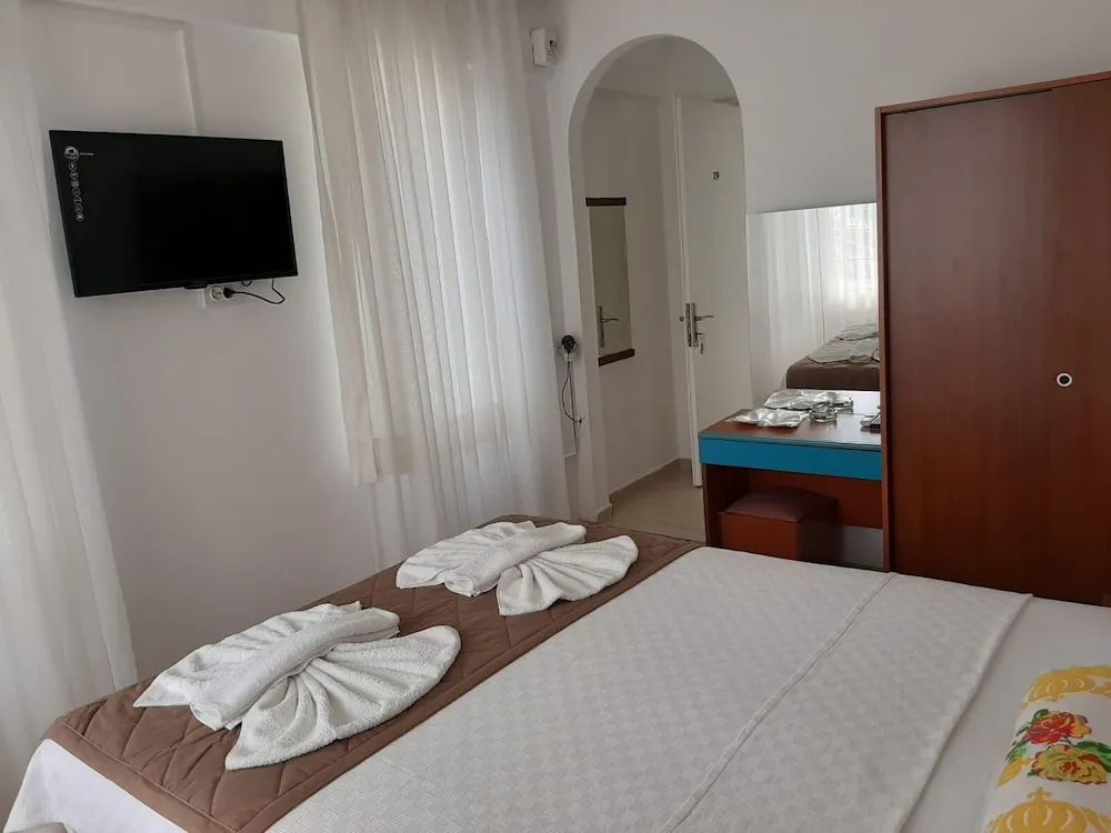 Basic Üç Kişilik Oda, Balkon, Plaj Kenarı