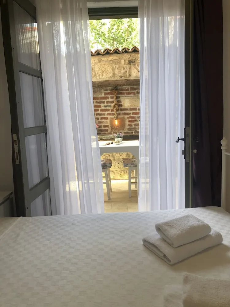 Standard Üç Kişilik Oda