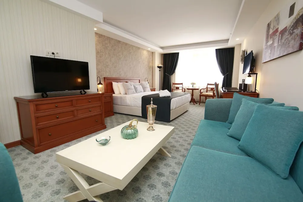 Junior Süit, Şehir Manzaralı