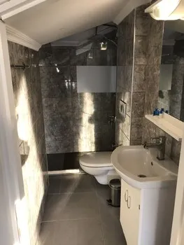 Ema Hotel
