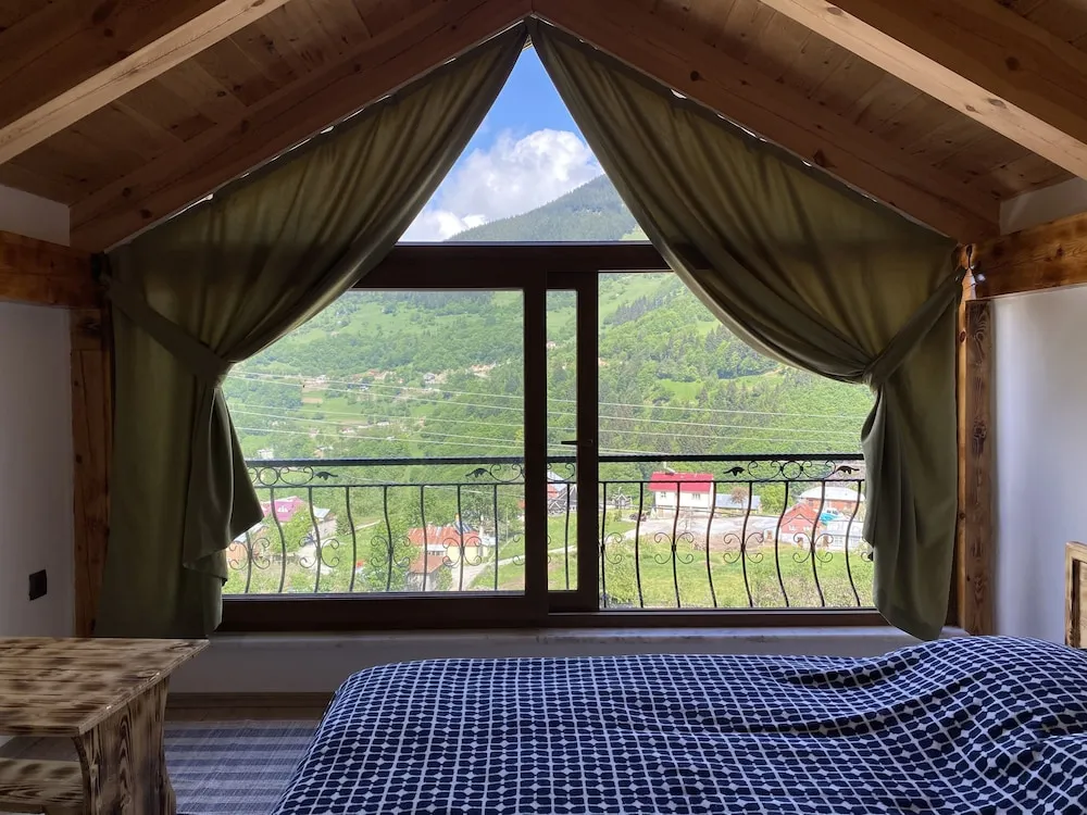 Economy Tek Büyük Yataklı Oda