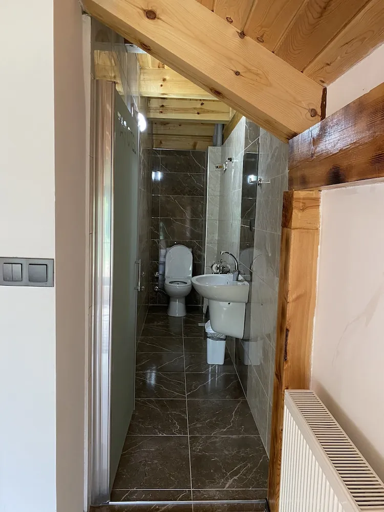 Economy Tek Büyük Yataklı Oda