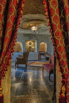 MUSEUM HOTEL - Relais & Châteaux
