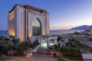 Crowne Plaza Hotel Antalya, bir IHG oteli