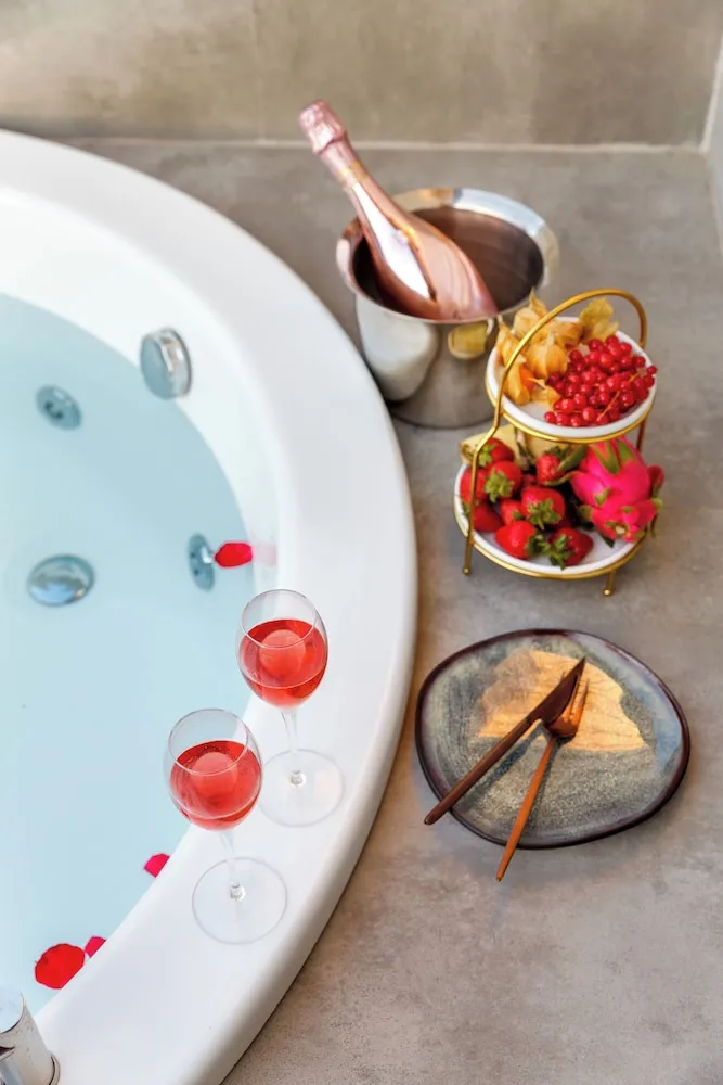 Deluxe Oda, Sıcak Su Küveti