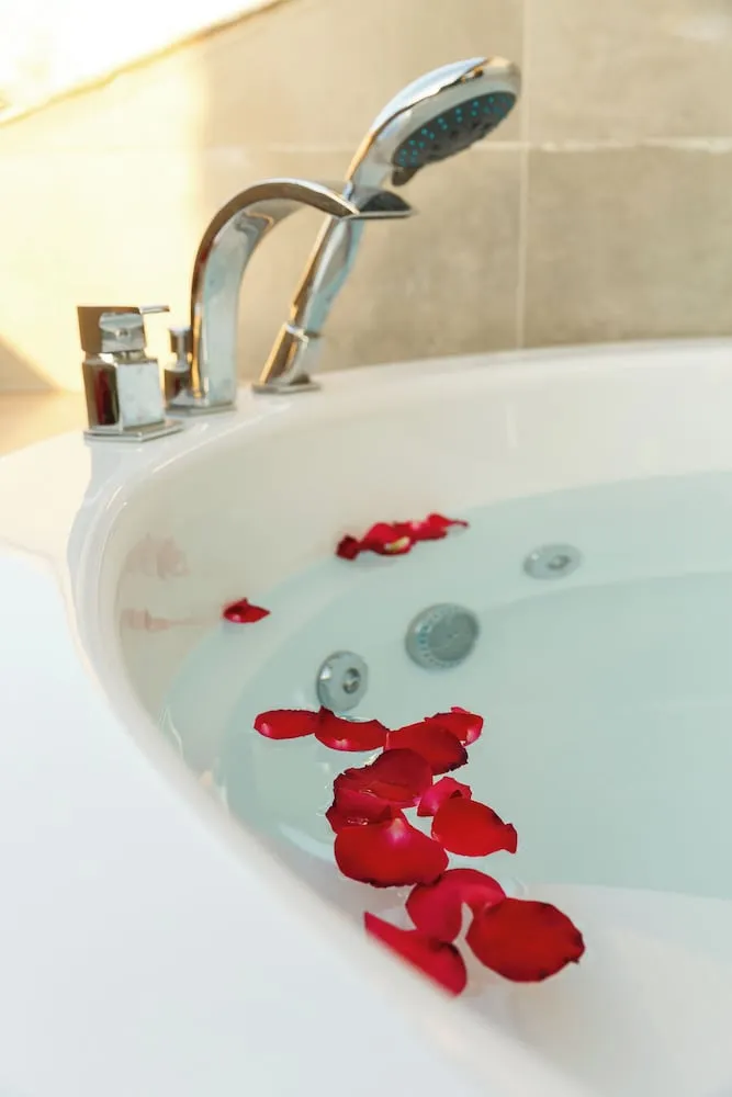 Deluxe Oda, Sıcak Su Küveti