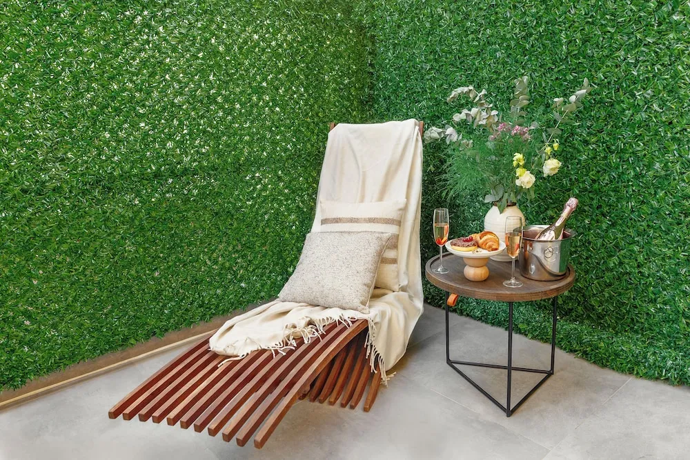 Superior Oda, Balkon