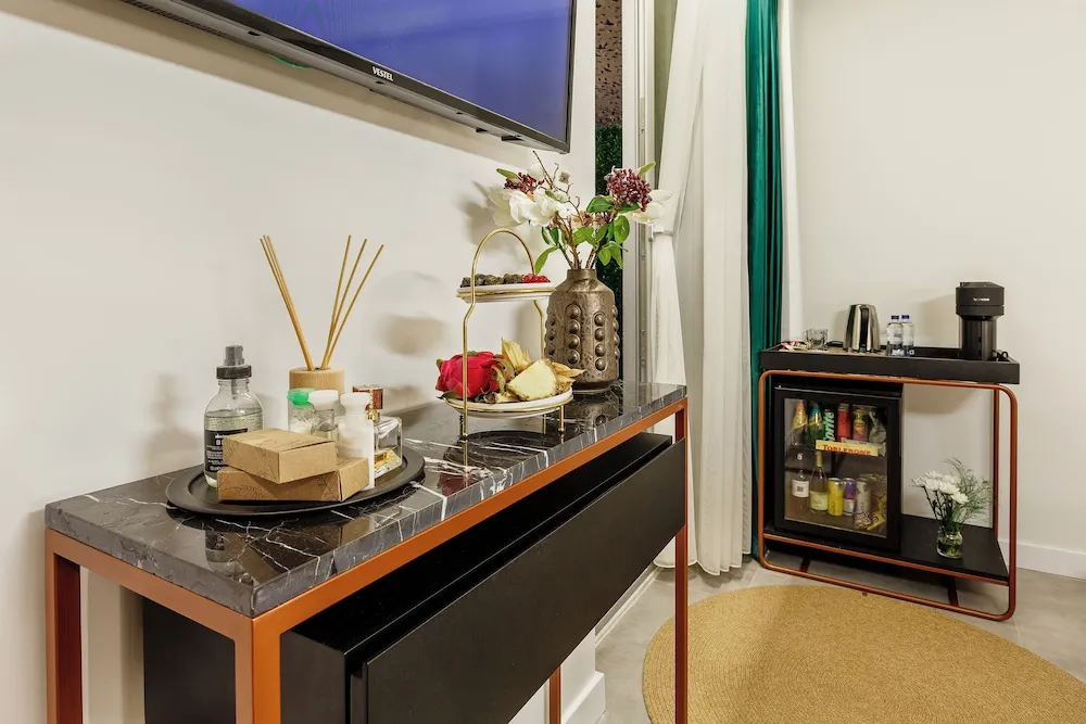 Superior Oda, Balkon