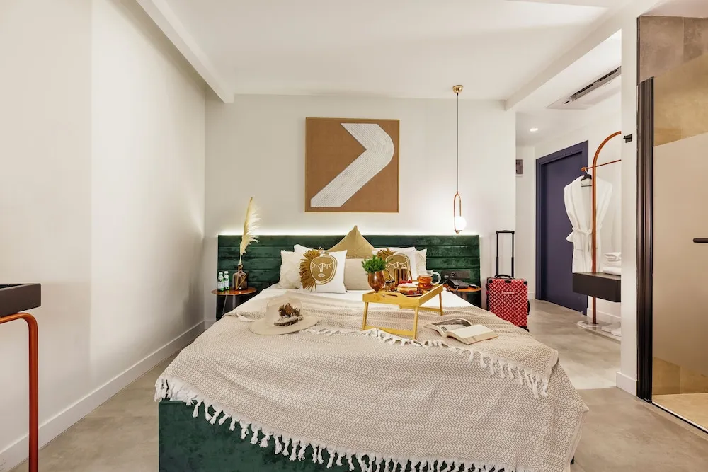 Superior Oda, Balkon