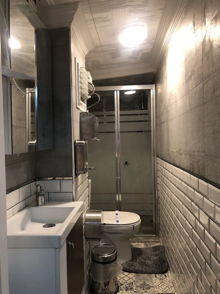 Deluxe Tek Büyük Yataklı Oda, 1 Yatak Odası, Balkon, Deniz Üstü