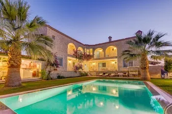 Villa Fora Hotel