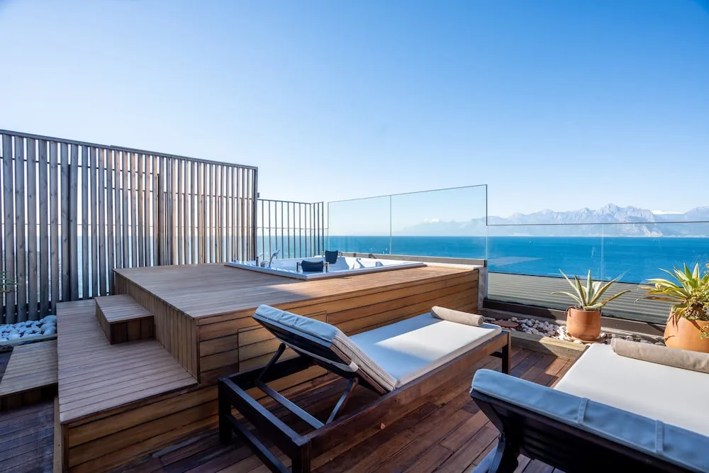 Infinity Terrace Suite