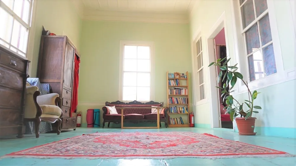 Standard Oda, Bahçe Manzaralı