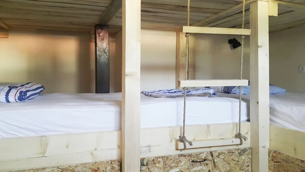 Ortak Ranzalı Oda, Karma Ranzalı Oda (Air conditioning)