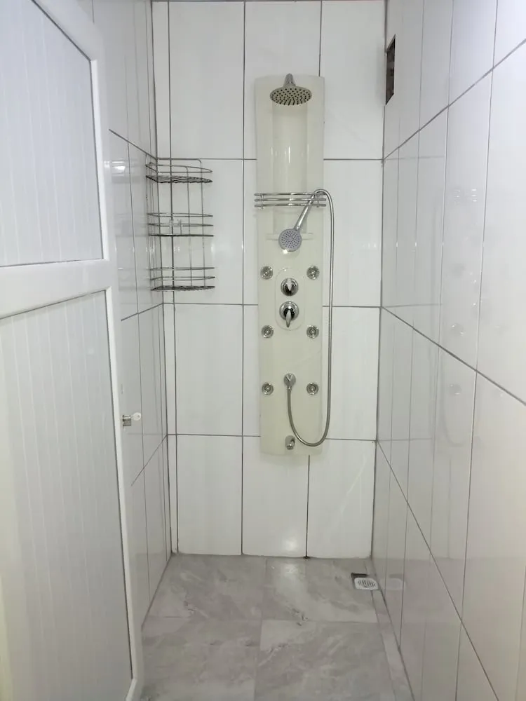 Basic Ortak Ranzalı Oda, Karma Ranzalı Oda, Dağ Manzaralı